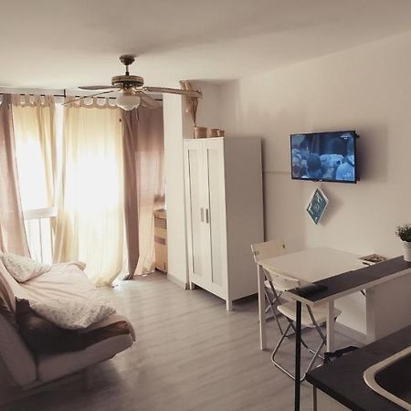 Estudio En Playamar Apartment Торемолинос Екстериор снимка
