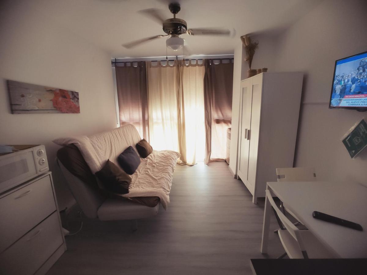 Estudio En Playamar Apartment Торемолинос Екстериор снимка
